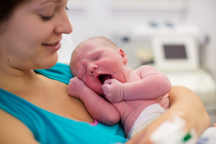 10 cuidados principales de un recién nacido